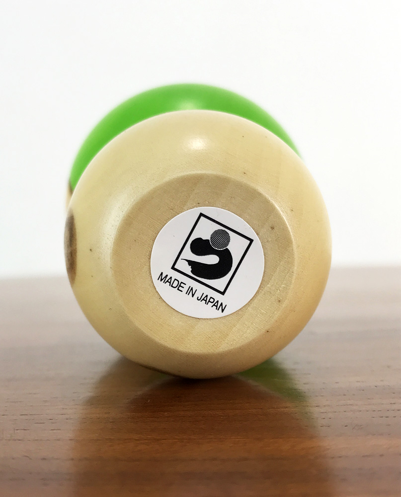 Bambola Kokeshi Kumazukin chan - Orso con cappuccio (verde) - immagine 7