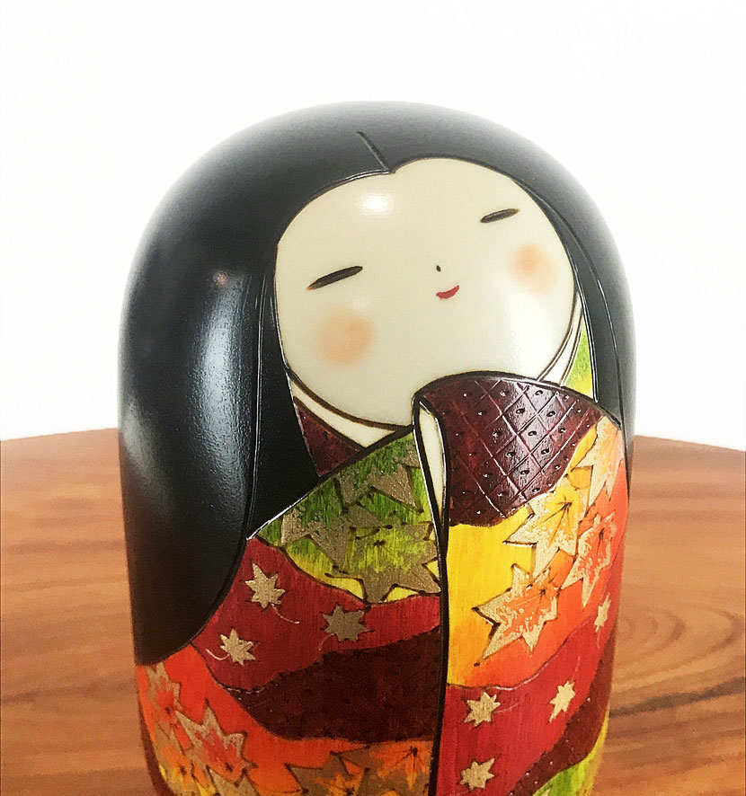 Raffinata Kokeshi "Shinshu" - "Autunno profondo" di Fumio Tomidokoro - immagine 9