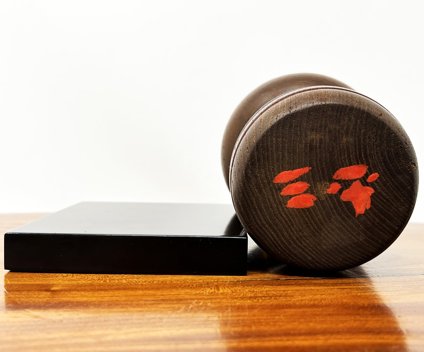 Japan Primavera – Statuetta Kokeshi In Legno Mizuki – Momotaro 'Il Ragazzo Più Forte' – Altezza 12 Cm, Fatto A Mano In Giappone