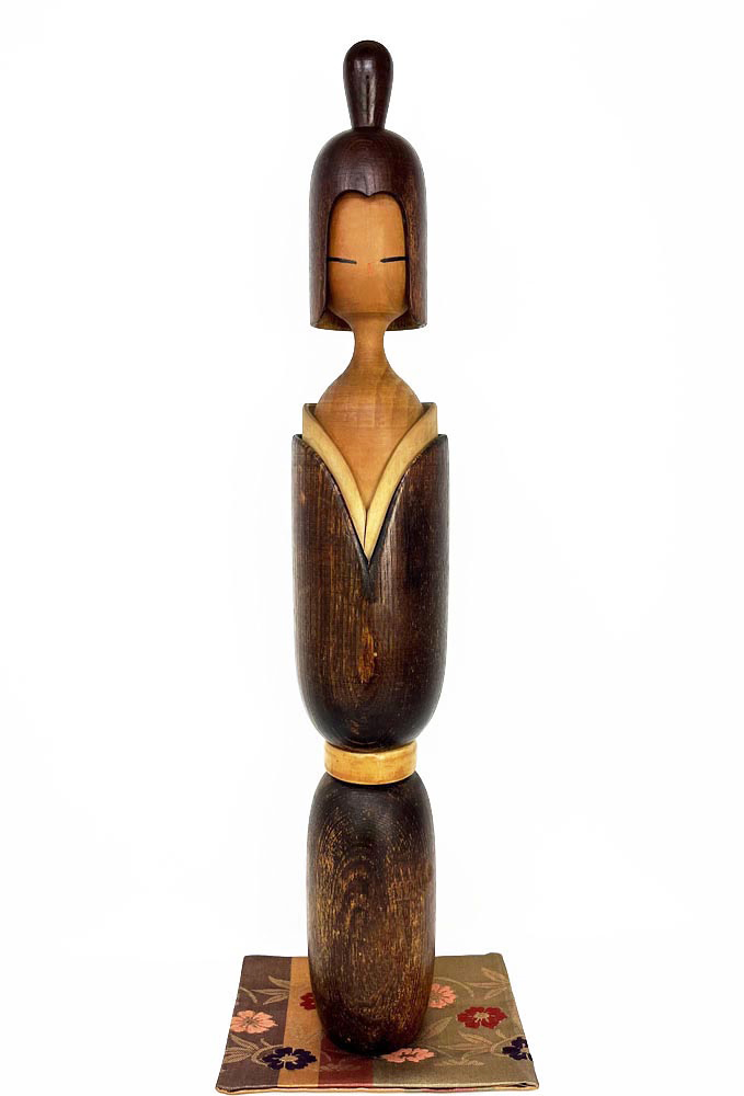 Rara e imponente kokeshi vintage da collezione "Hatsune" di Shido Shozan (51 cm)
