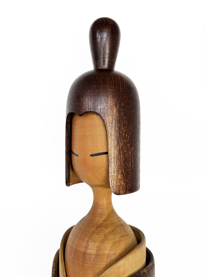 Rara e imponente kokeshi vintage da collezione "Hatsune" di Shido Shozan (51 cm) - immagine 8