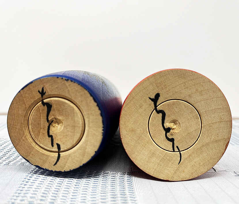 Raro Set di kokeshi vintage "Okuni" del santuario Izumo di Nobuyoshi Matsutani - immagine 7