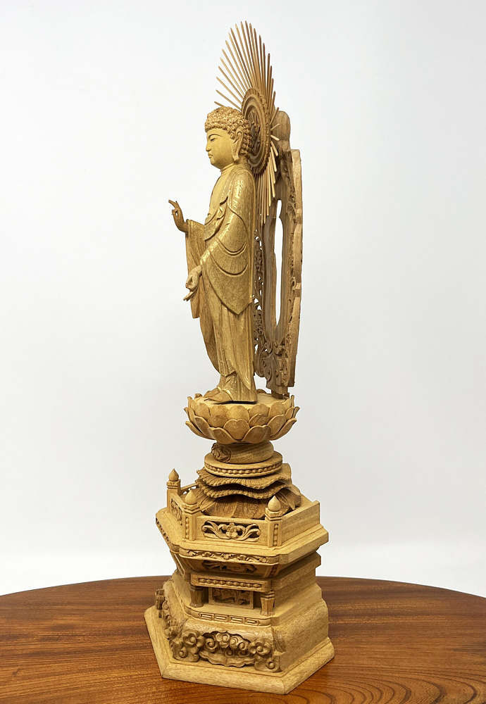 Buddha in legno | Kailash Energia