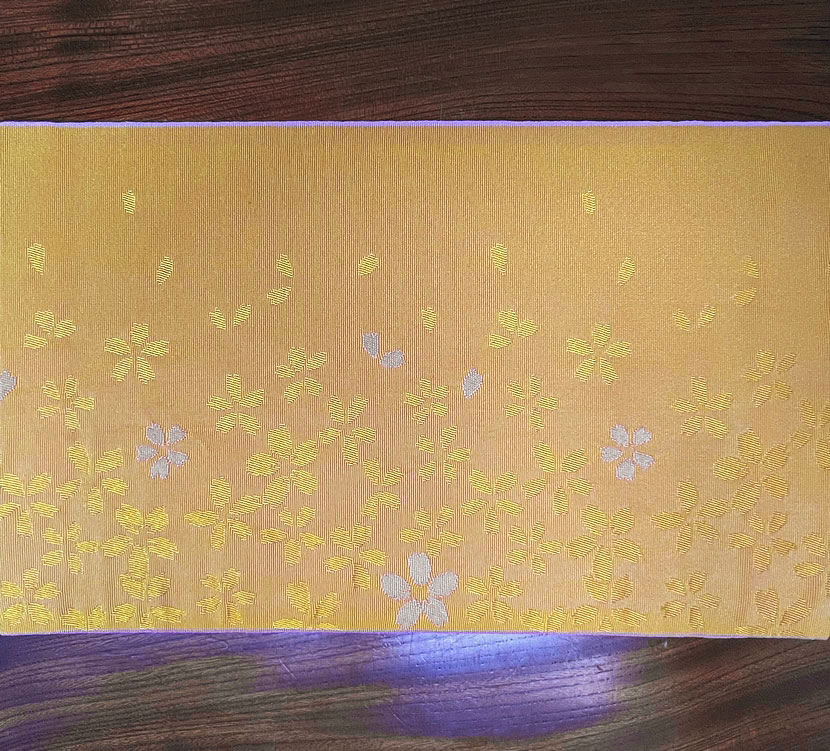 Esclusiva kokeshi vintage "Kikudō" - "Ragazza dei Fiori di Kiku" di Tatsuo Kato (30,5 cm) - immagine 15