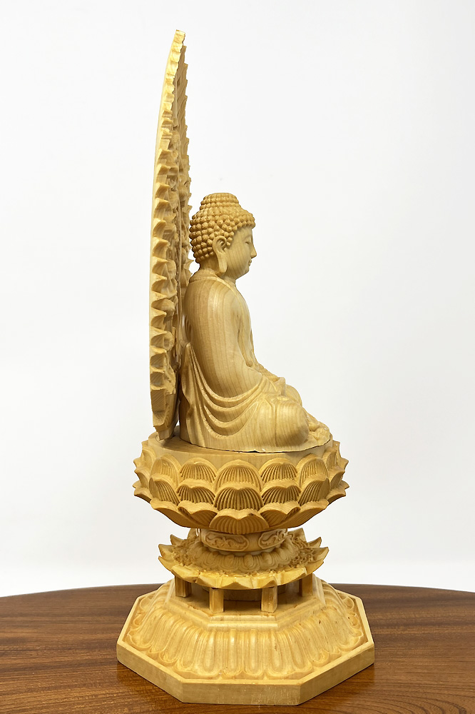 Statua di Buddha Amida Nyorai seduta in legno di cipresso con piedistallo ottagonale (29 cm) - immagine 5