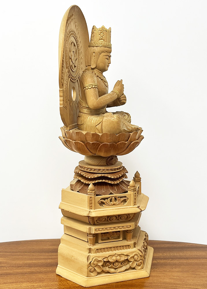 Statua di Buddha Dainichi Nyorai seduto su piedistallo esagonale (27,5 cm) - immagine 5