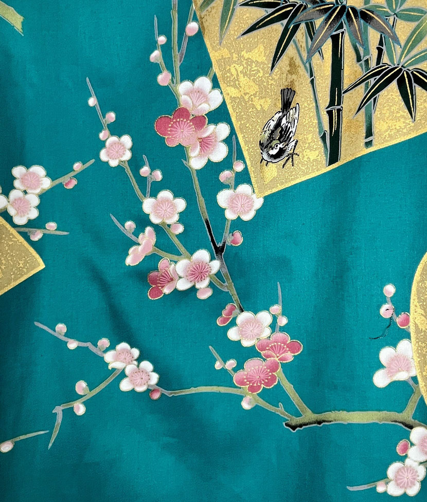 Yukata turchese con elegante motivo di gru e ventagli - immagine 10