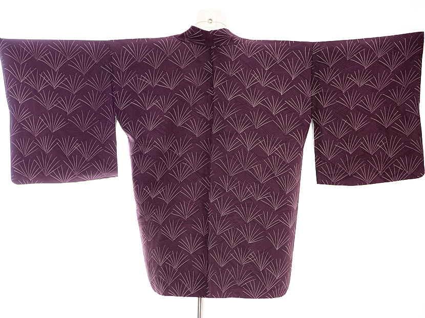 Haori Kimono viola con raffinato motivo di erba selvatica damascato - immagine 3
