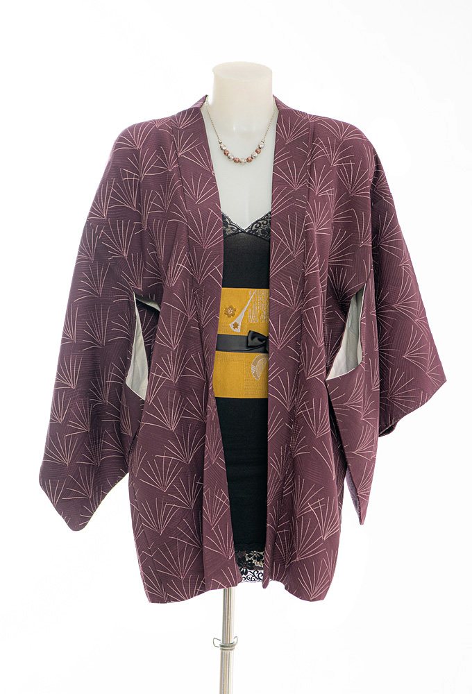Haori Kimono viola con raffinato motivo di erba selvatica damascato - immagine 5