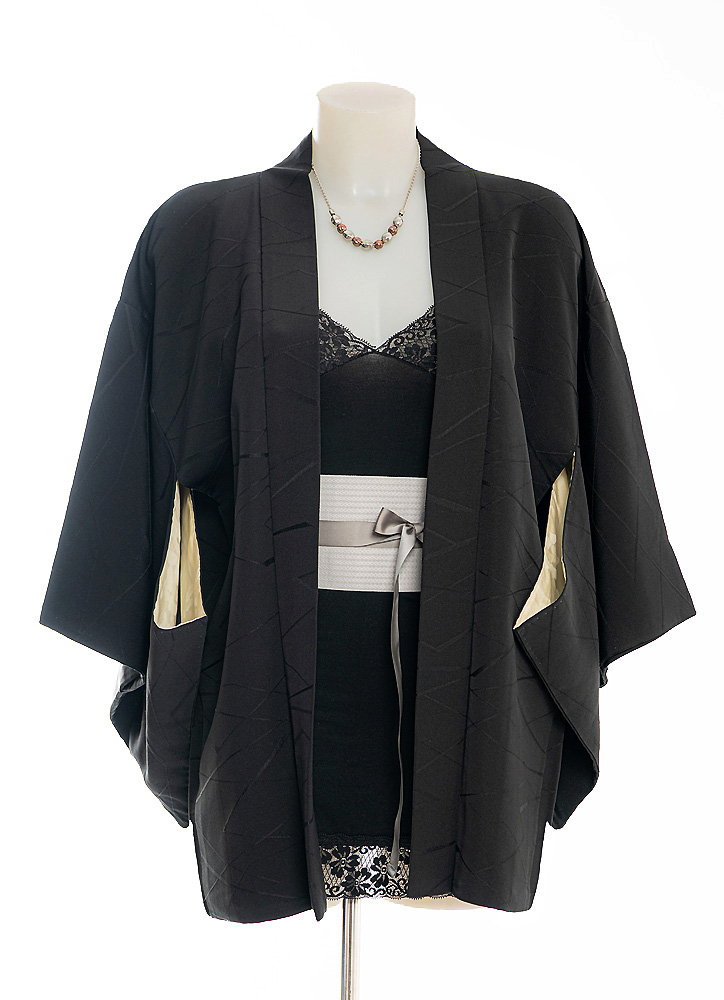 Haori Kimono nero con elegante motivo astratto - immagine 8