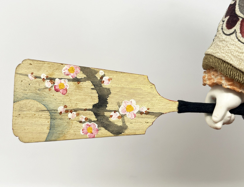 Straordinaria Bambola "Kamuro" - “Giovane Apprendista Oiran” di Okamoto Gyokusui con scatola di legno - immagine 12