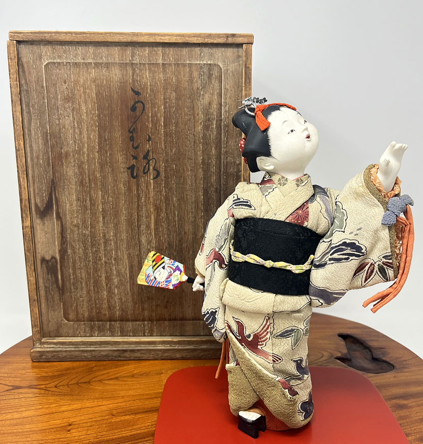 Straordinaria Bambola "Kamuro" - “Giovane Apprendista Oiran” di Okamoto Gyokusui con scatola di legno - immagine 15