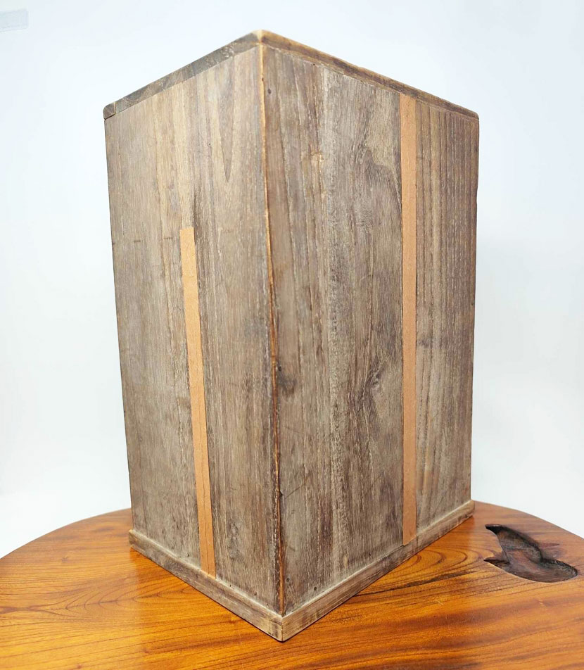 Straordinaria Bambola "Kamuro" - “Giovane Apprendista Oiran” di Okamoto Gyokusui con scatola di legno - immagine 16