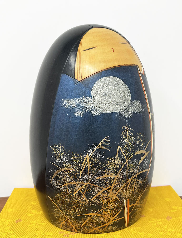 Elegante kokeshi vintage "Banshū" - "Tardo Autunno" di Toa Sekiguchi (20 cm) - immagine 5