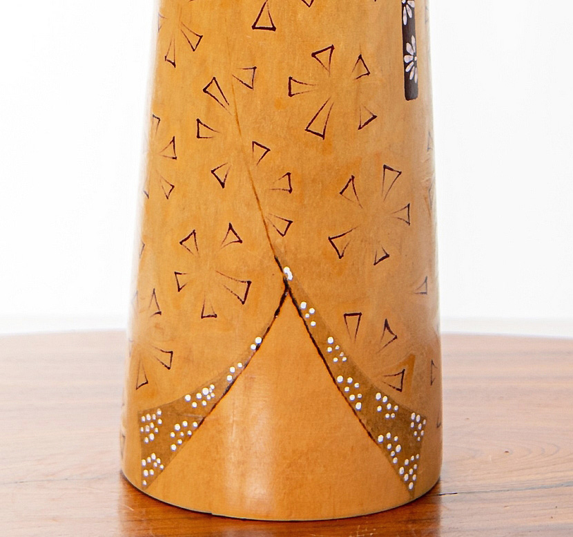 Rara kokeshi vintage "Shiori" di Kishi Sadao (versione grande da 44cm) - immagine 9