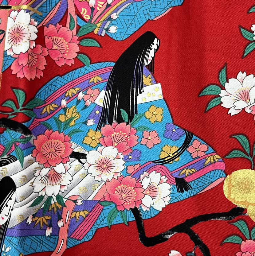 Yukata Spolverino Rosso con Scene di Vita di Corte e Fiori di Ciliegio - immagine 15