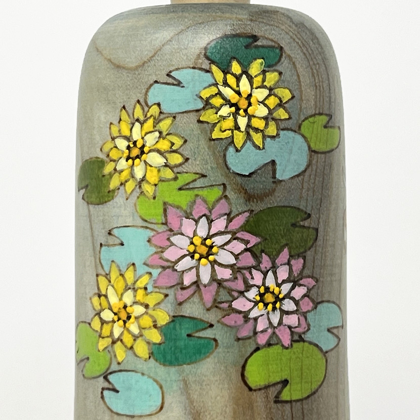 Esclusiva kokeshi "Natsu no Asa" - "Mattina d’Estate" di Fumio Tomidokoro - Pezzo unico - immagine 9