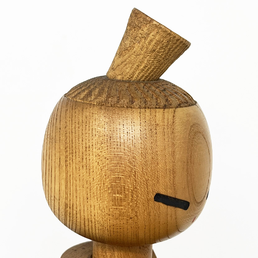 Rara kokeshi vintage “Monello” di Aida Harumine (Seihou) con base - (modello grande da 21,5) - immagine 6