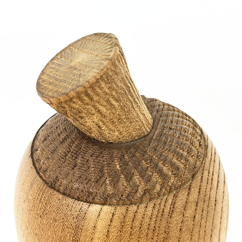 Rara kokeshi vintage “Monello” di Aida Harumine (Seihou) con base - (modello grande da 21,5) - immagine 8