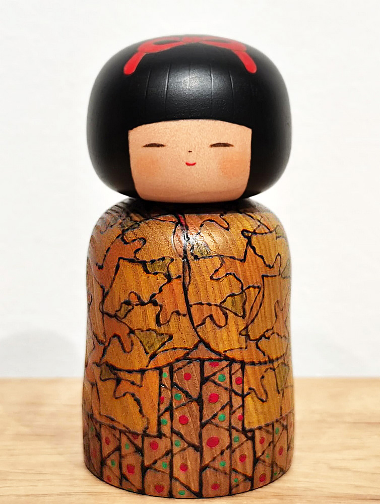 Esclusiva Kokeshi "Aki no iro" - "I Colori dell'Autunno" di Fumio Tomidokoro (Pezzo unico) - immagine 5