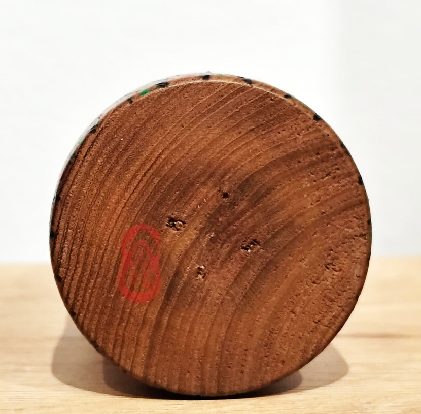 Esclusiva Kokeshi "Aki no iro" - "I Colori dell'Autunno" di Fumio Tomidokoro (Pezzo unico) - immagine 9