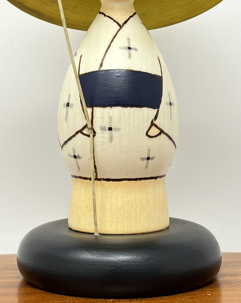 Rara kokeshi vintage da collezione "Semi no Koe" - "Il Canto delle Cicale" del Maestro Sansaku Sekiguchi (bambino) - immagine 6