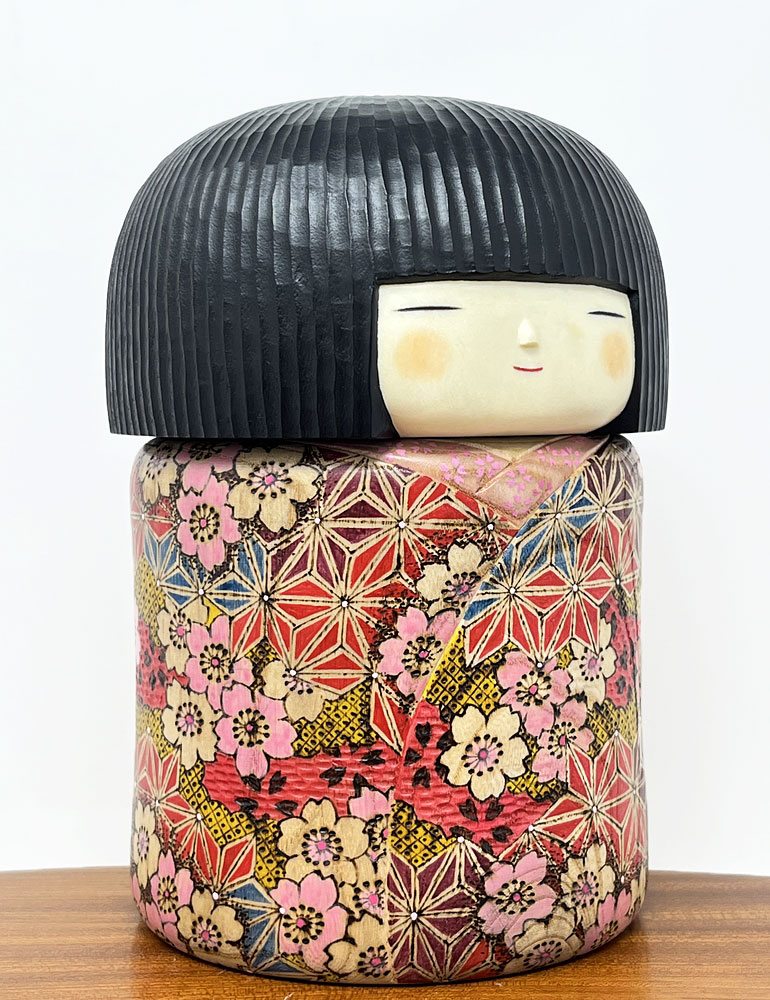Straordinaria kokeshi "Saiwai" - "Felicità" di Fumio Tomidokoro - Pezzo unico - immagine 5
