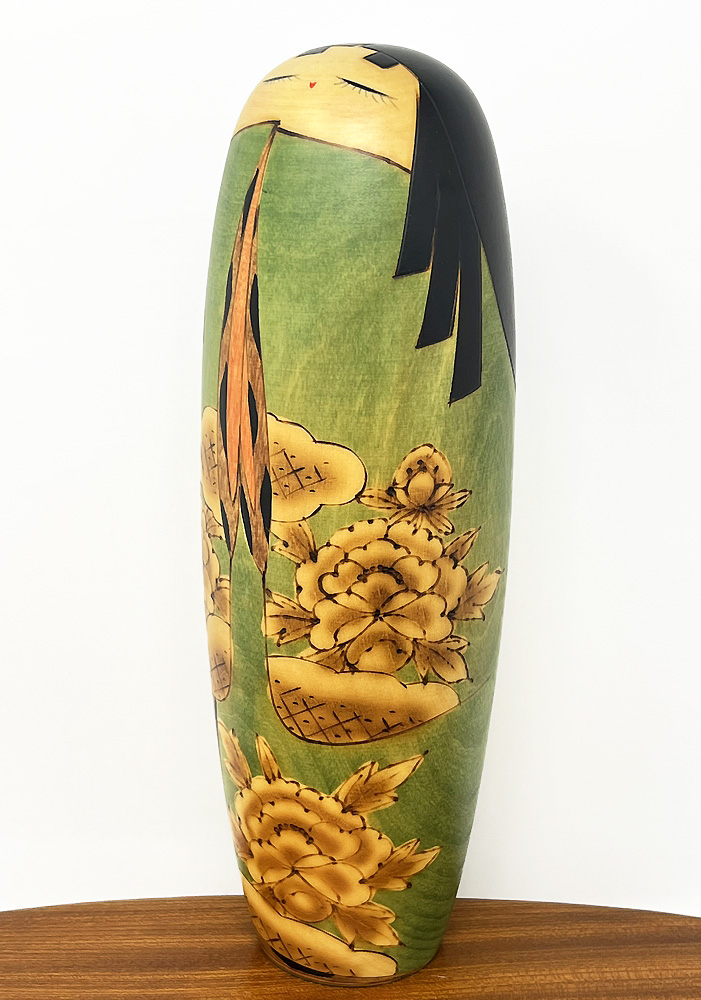 Esclusiva kokeshi vintage da collezione "Hana Kaoru" - "Il Profumo dei Fiori" di Suigai Sato - immagine 2