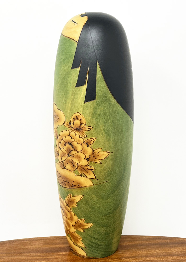 Esclusiva kokeshi vintage da collezione "Hana Kaoru" - "Il Profumo dei Fiori" di Suigai Sato - immagine 3