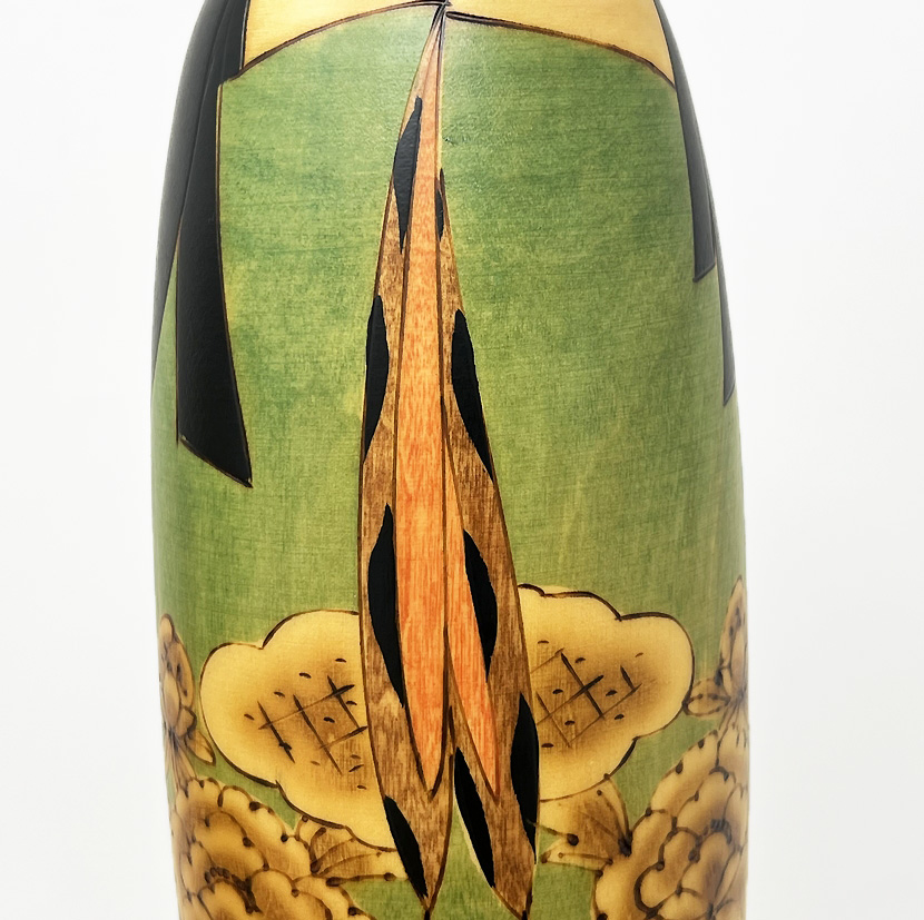 Esclusiva kokeshi vintage da collezione "Hana Kaoru" - "Il Profumo dei Fiori" di Suigai Sato - immagine 10