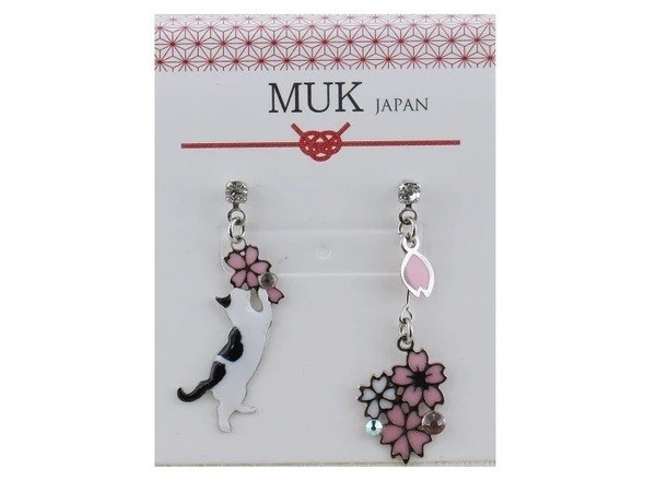 Orecchini con gatto bianco e nero e fiori di ciliegio - immagine 4
