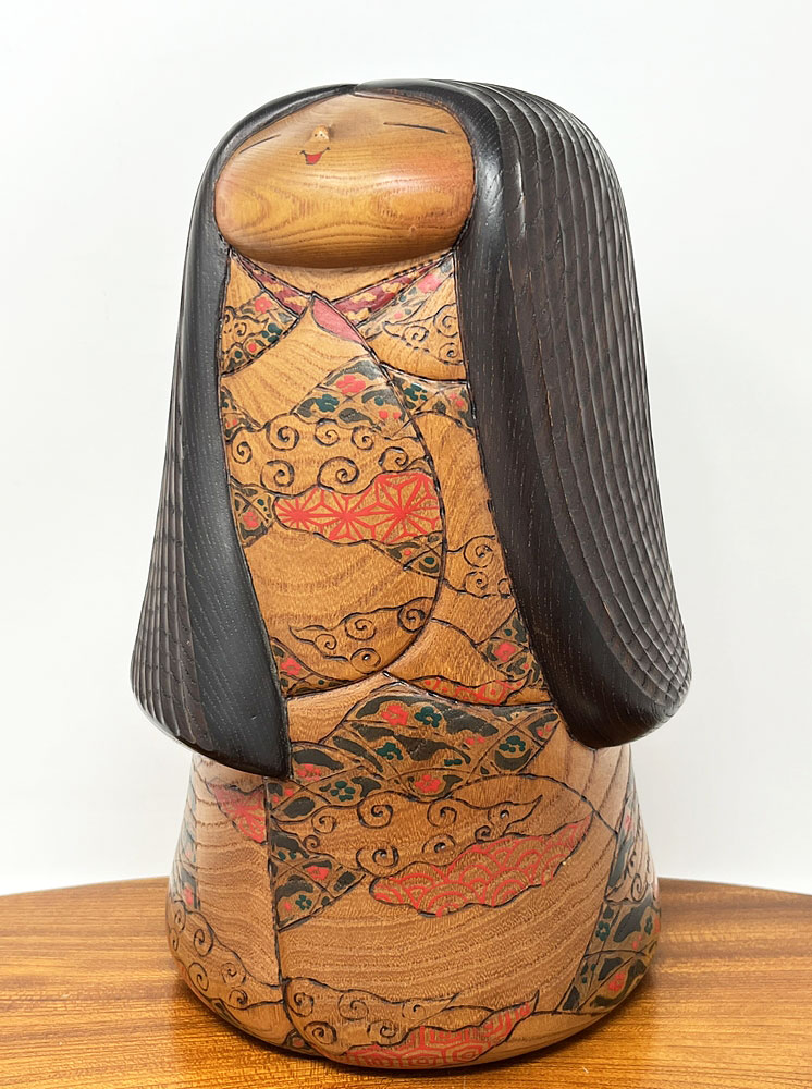 Pregiata kokeshi vintage da collezione "Yamazato" - "Villaggio di Montagna" di Tatsuo Kato - immagine 2