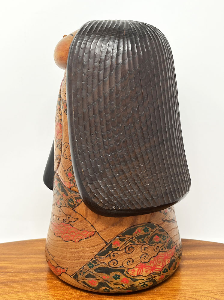 Pregiata kokeshi vintage da collezione "Yamazato" - "Villaggio di Montagna" di Tatsuo Kato - immagine 4