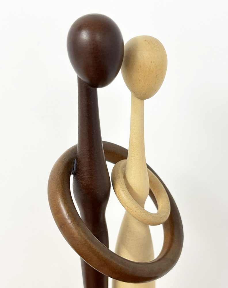 Rara coppia di kokeshi vintage da collezione "Akebono" - "Alba" di Sugisaki (29,5cm) - immagine 10