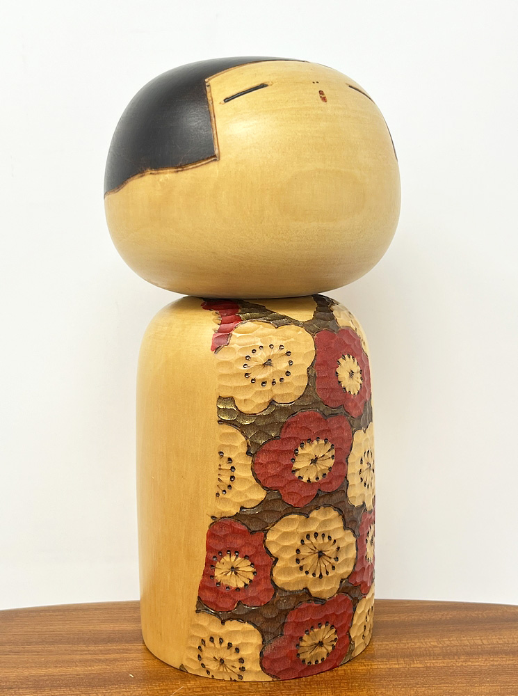 Rara kokeshi "Shunyō" - "Il Sole della Primavera" di Tatsuo Kato - immagine 4