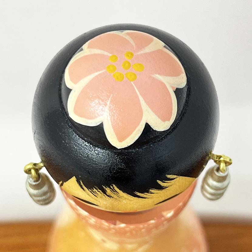 Rara kokeshi vintage "Hana Dansu"- "Danza dei Fiori" di Ryoka Aoki - immagine 7