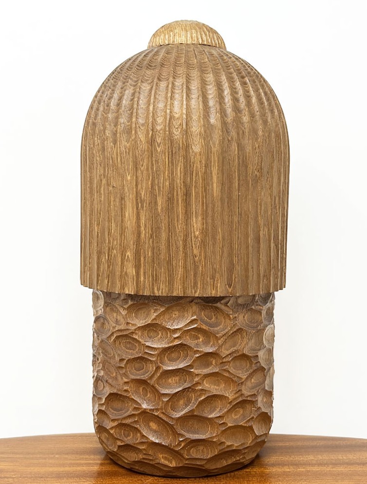 Pregiata kokeshi vintage da collezione "Warabe" – "Giovane Fanciulla" in legno di enju di Shido Shozan (26,5 cm) - immagine 3