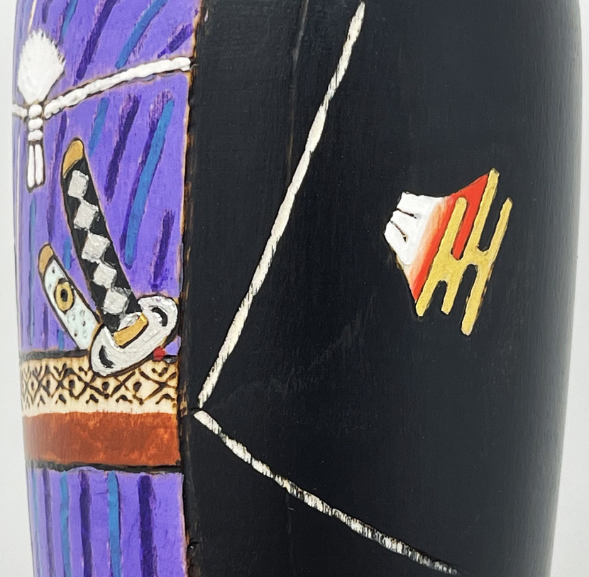 Raffinata kokeshi "Otokomae" - "Gentiluomo" di Oki Izumi (viola) - immagine 10