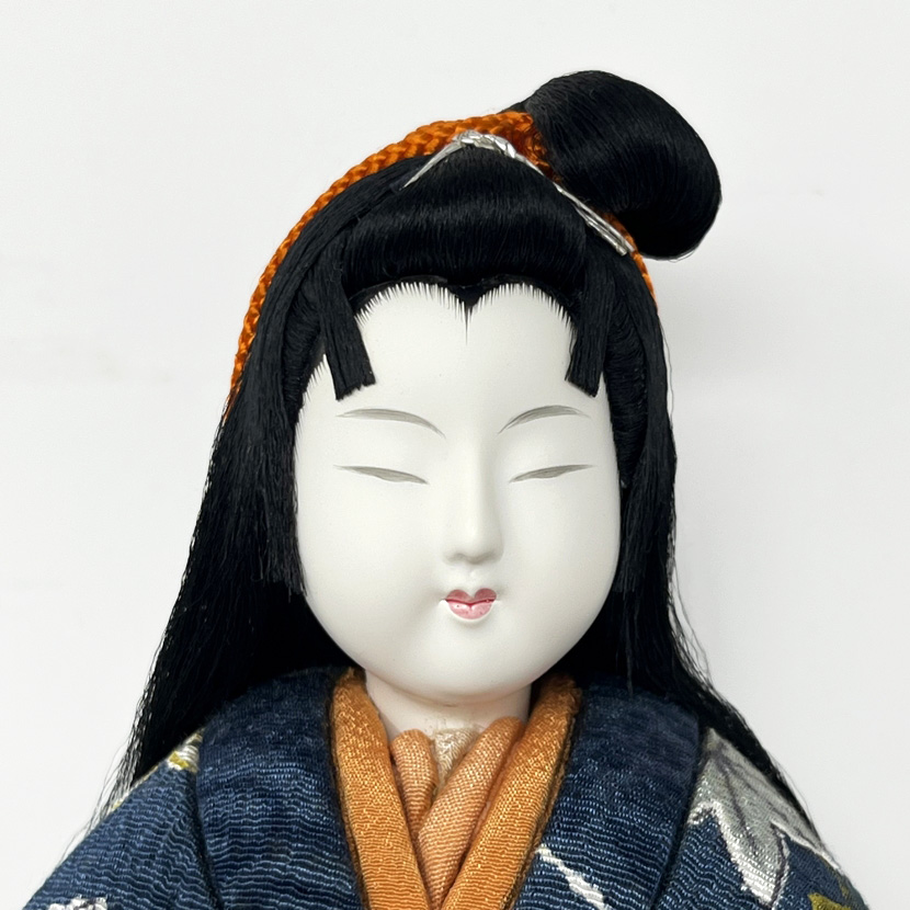 Esclusiva bambola giapponese "Ame agari" - "Dopo la Pioggia" realizzata con la pregiata tecnica Kimekomi (36 cm, con base) - immagine 6
