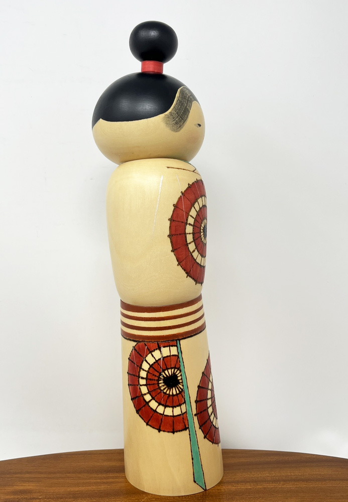 Esclusiva kokeshi vintage da collezione "Ame" - "Pioggia" di Sansaku Sekiguchi, figura femminile (35 cm) - immagine 4