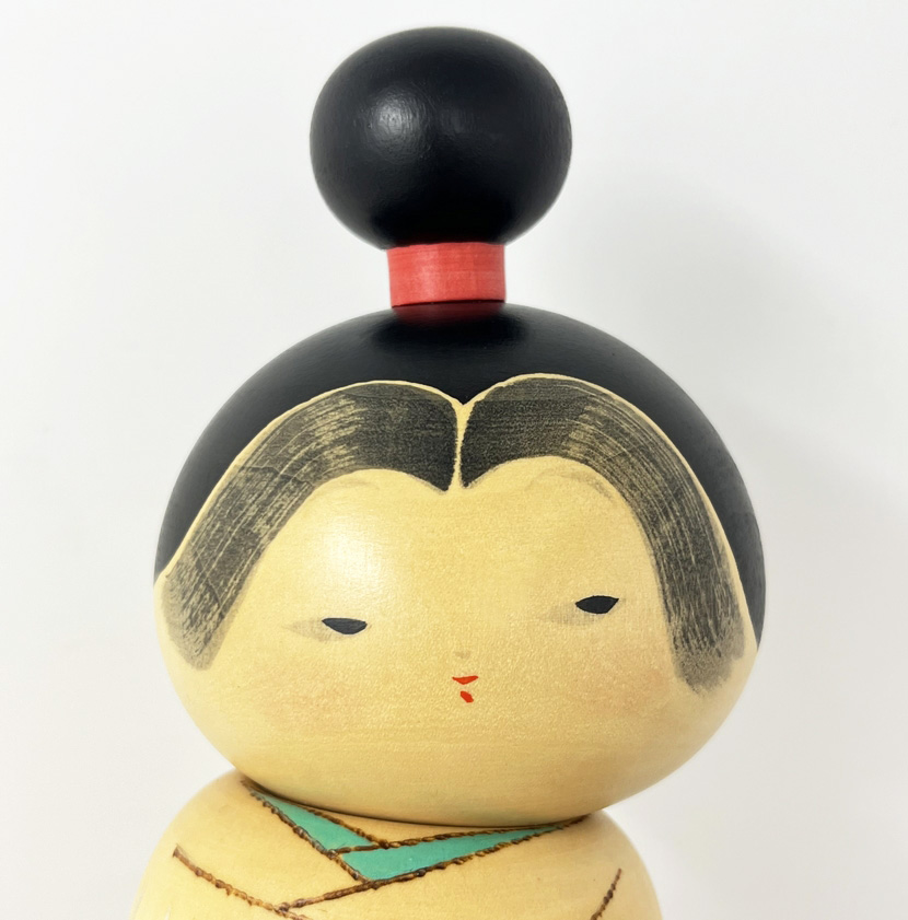 Esclusiva kokeshi vintage da collezione "Ame" - "Pioggia" di Sansaku Sekiguchi, figura femminile (35 cm) - immagine 5
