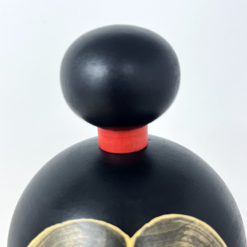 Esclusiva kokeshi vintage da collezione "Ame" - "Pioggia" di Sansaku Sekiguchi, figura femminile (35 cm) - immagine 10