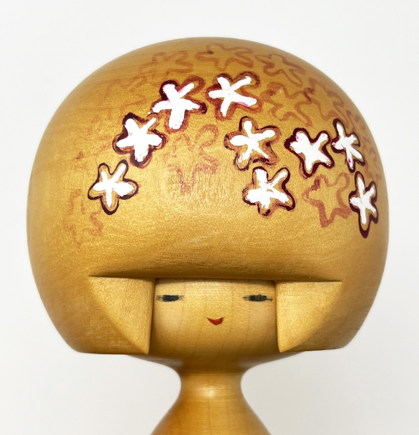 Premiata kokeshi vintage da collezione "Hanakazari" - "Decorazione floreale" di Sansaku Sekiguchi (30 cm) - immagine 5