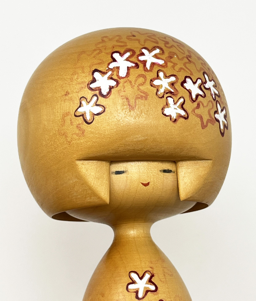 Premiata kokeshi vintage da collezione "Hanakazari" - "Decorazione floreale" di Sansaku Sekiguchi (30 cm) - immagine 9