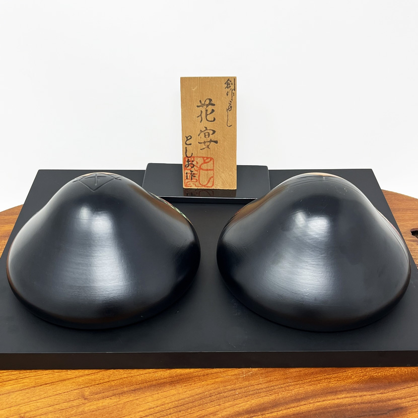 Rara coppia di kokeshi vintage "Kaen" - "Celebrazione dei Fiori" di Toa Sekiguchi - immagine 3