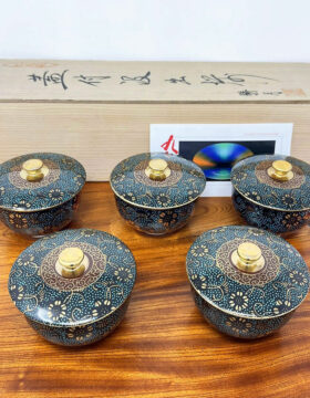 Servizio da tè vintage giapponese Kutani-yaki “Aotsubu” – Set di 5 tazze con coperchio firmate Shōgetsu – Con scatola originale