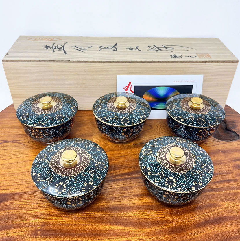 Servizio da tè vintage giapponese Kutani-yaki “Aotsubu” – Set di 5 tazze con coperchio firmate Shōgetsu – Con scatola originale