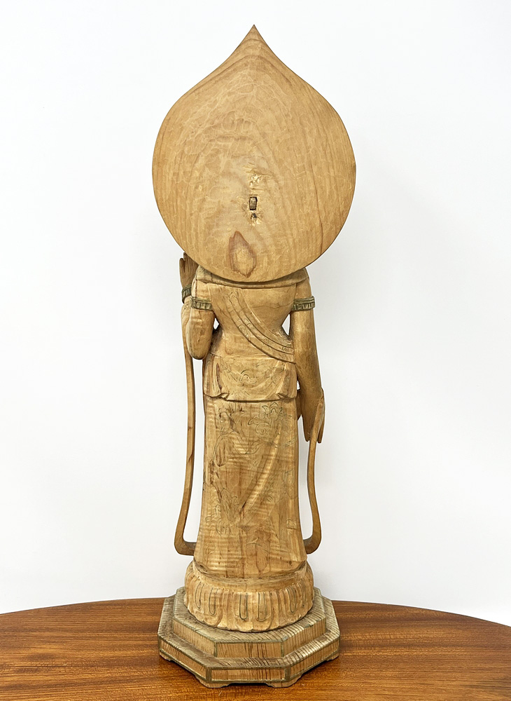 Pregiata statua di Kannon del 1939 in legno firmata Munakata, con scatola originale - immagine 4