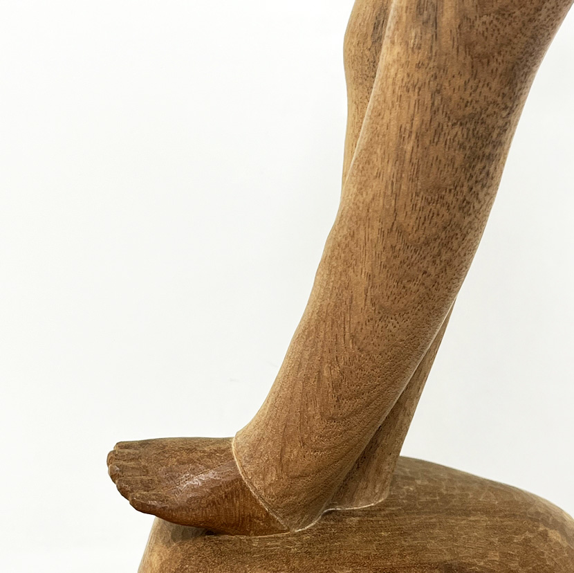 Pregiata scultura in legno “Boshigumo” – "Madre e figlio tra le nuvole" di Ono Naoko, con confezione in legno (39 cm) - immagine 15