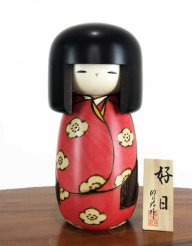 Kokeshi “Kōjitsu” rossa – Giorno Fortunato (M)